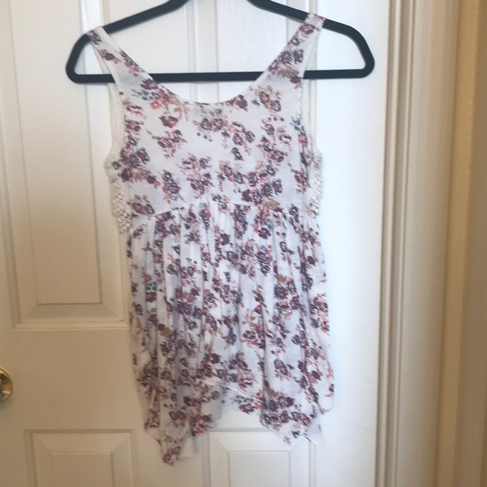 Tank - Picture 2 of 3